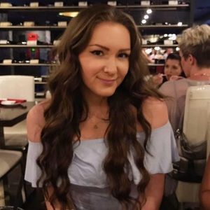 Meet your Posher, Kristen